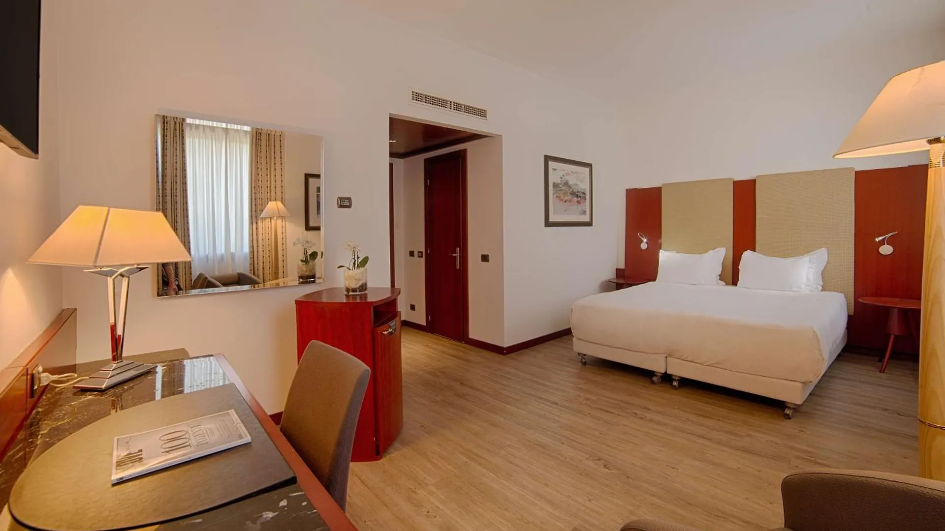 Nh Palermo Hotel