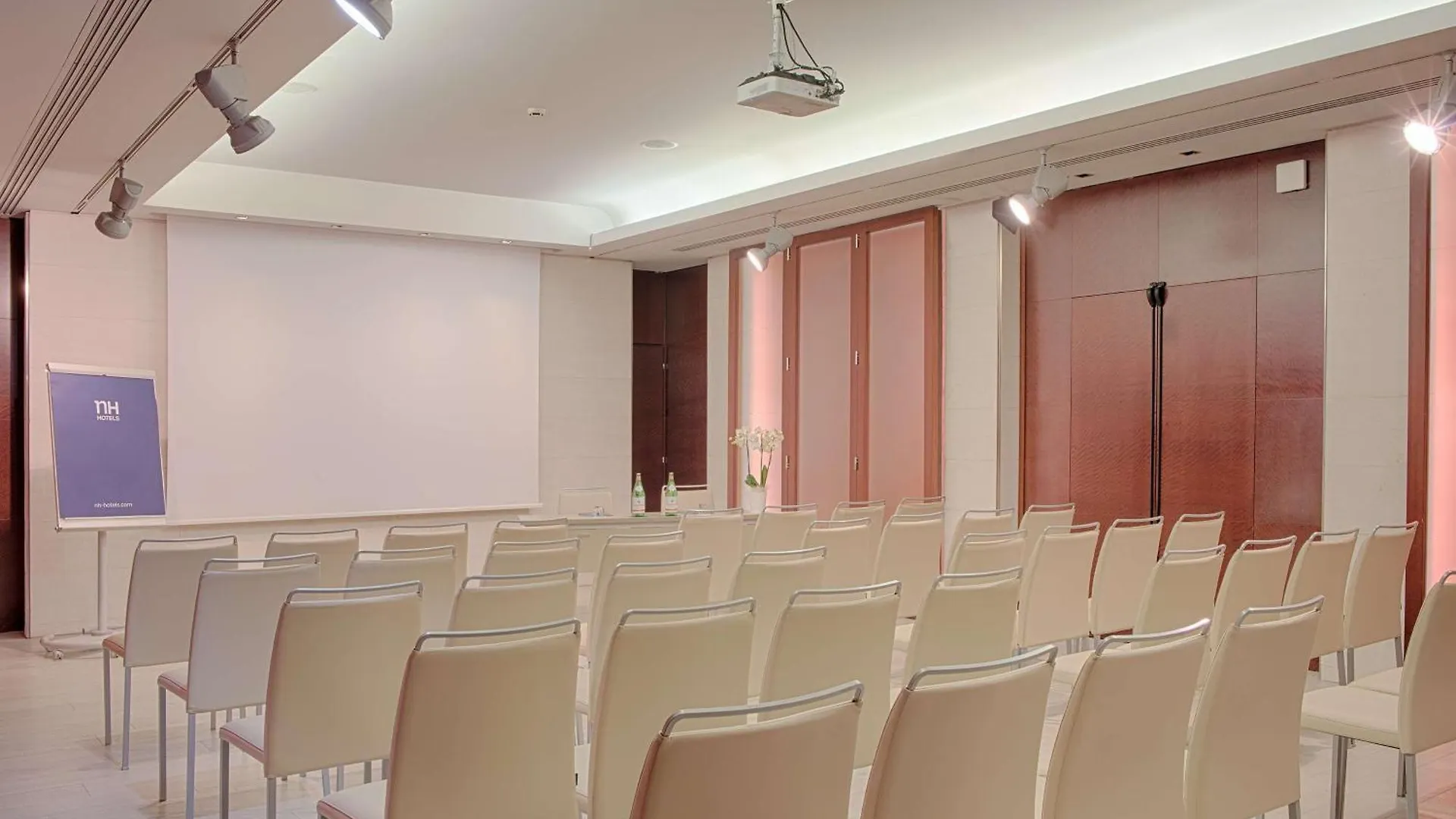 Nh Palermo Hotel