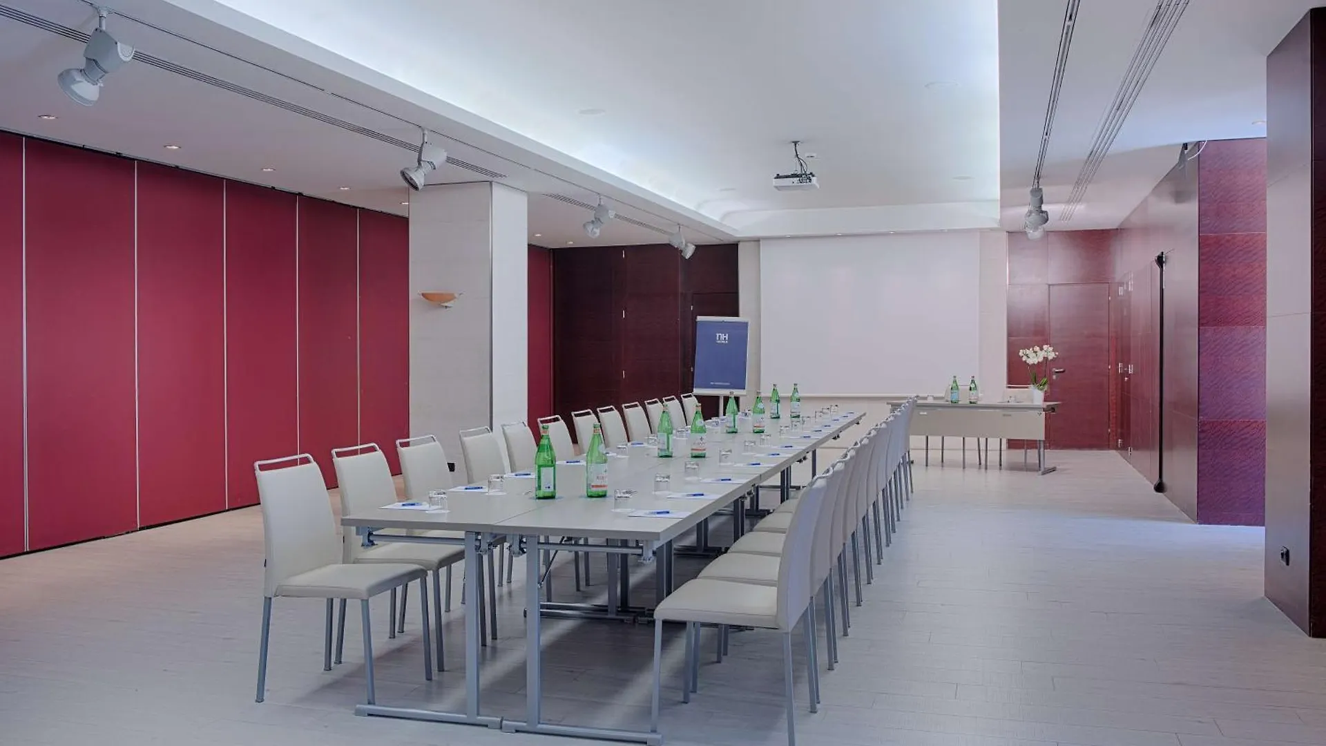 Nh Palermo Hotel