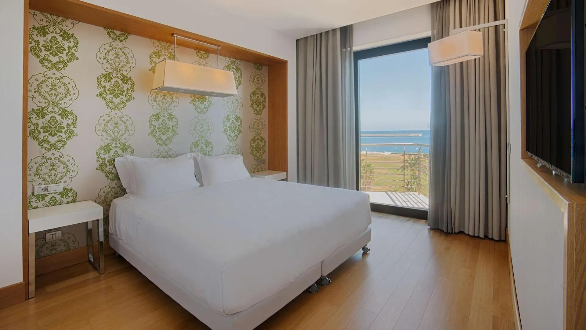 Nh Palermo Hotel