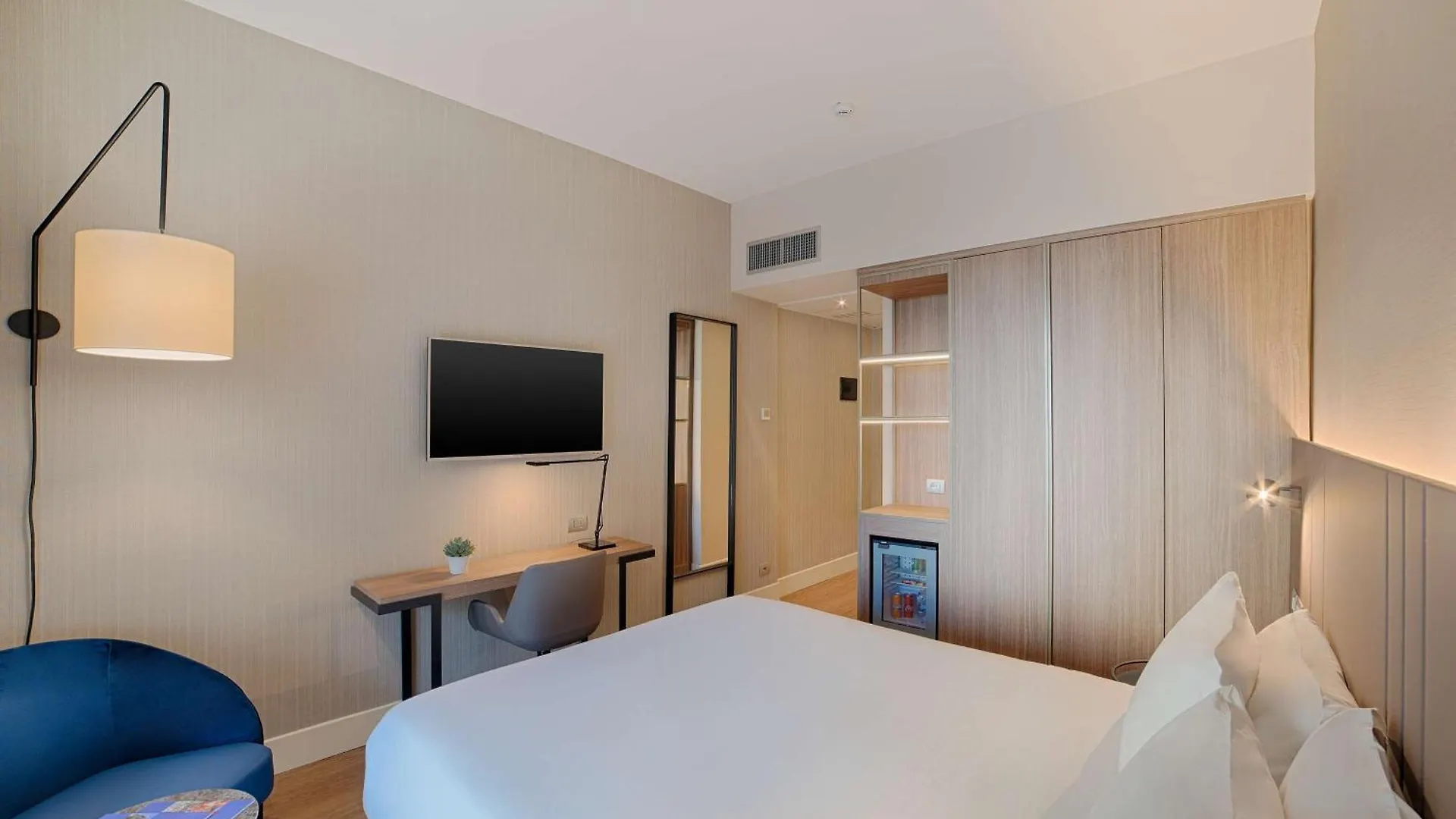 Nh Palermo Hotel