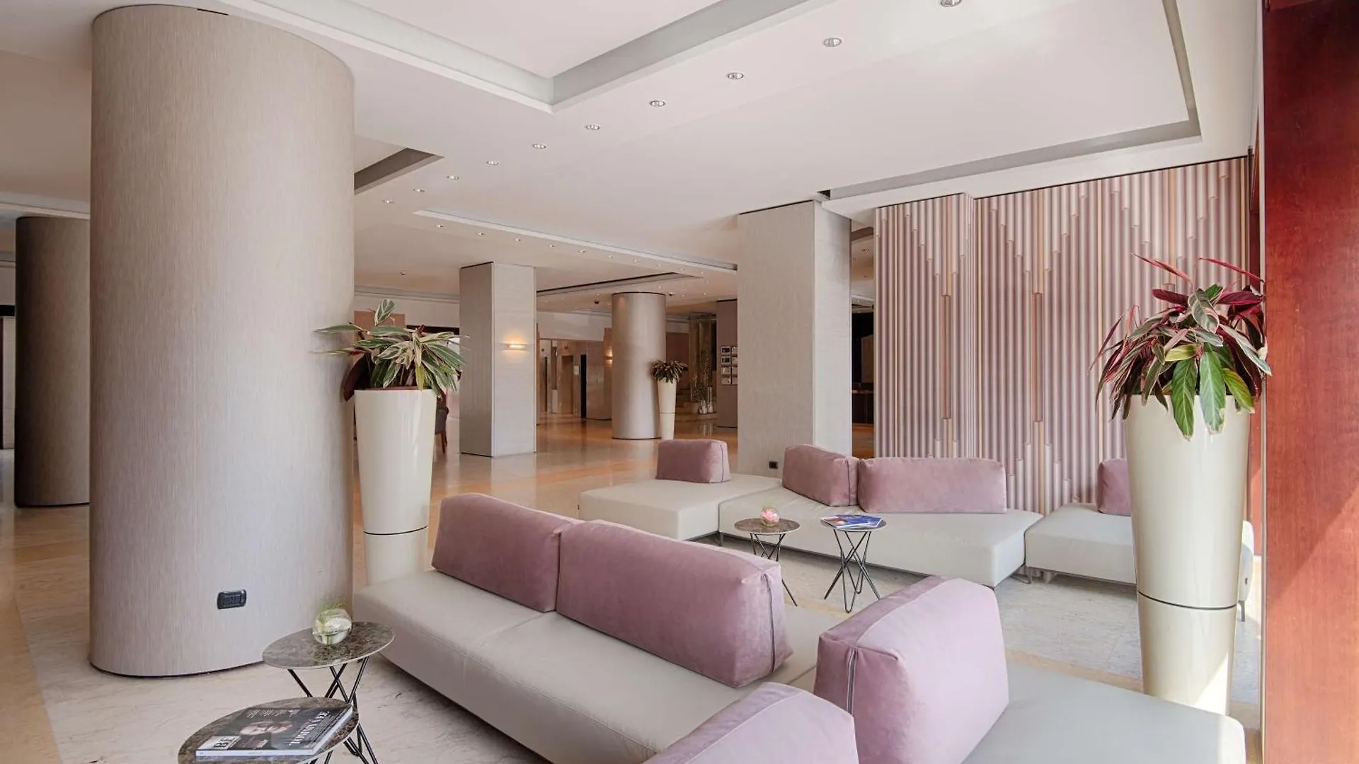 Hotel NH Palermo