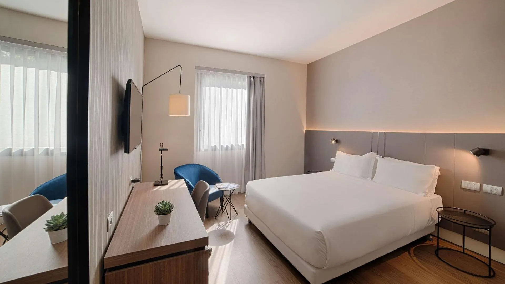 Hotel NH Palermo